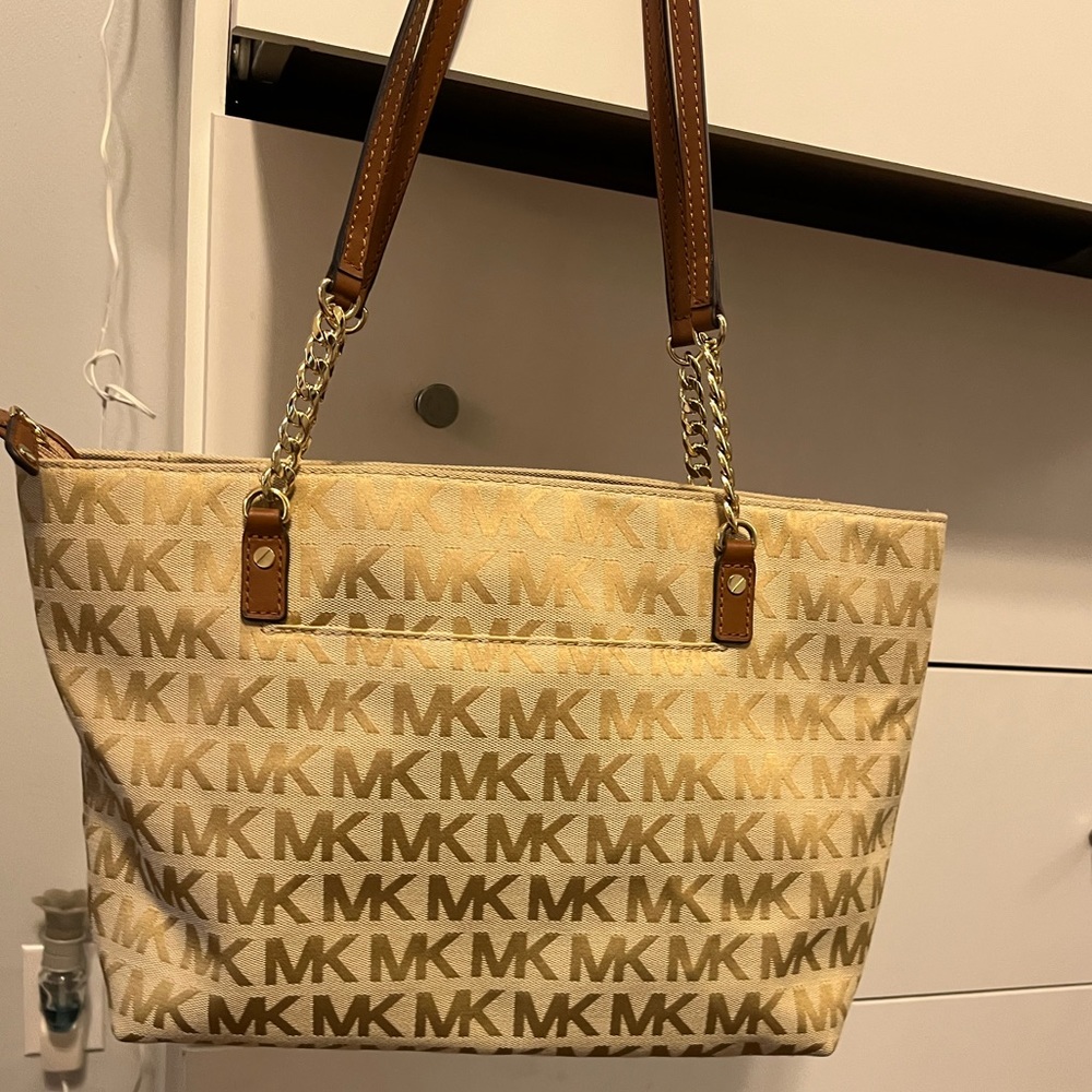 Michael Kors Tote